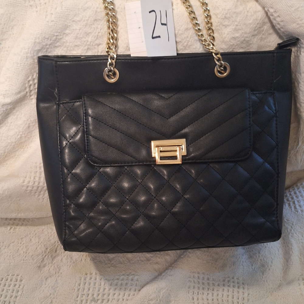 Black Quilted Chain Shoulder Bag